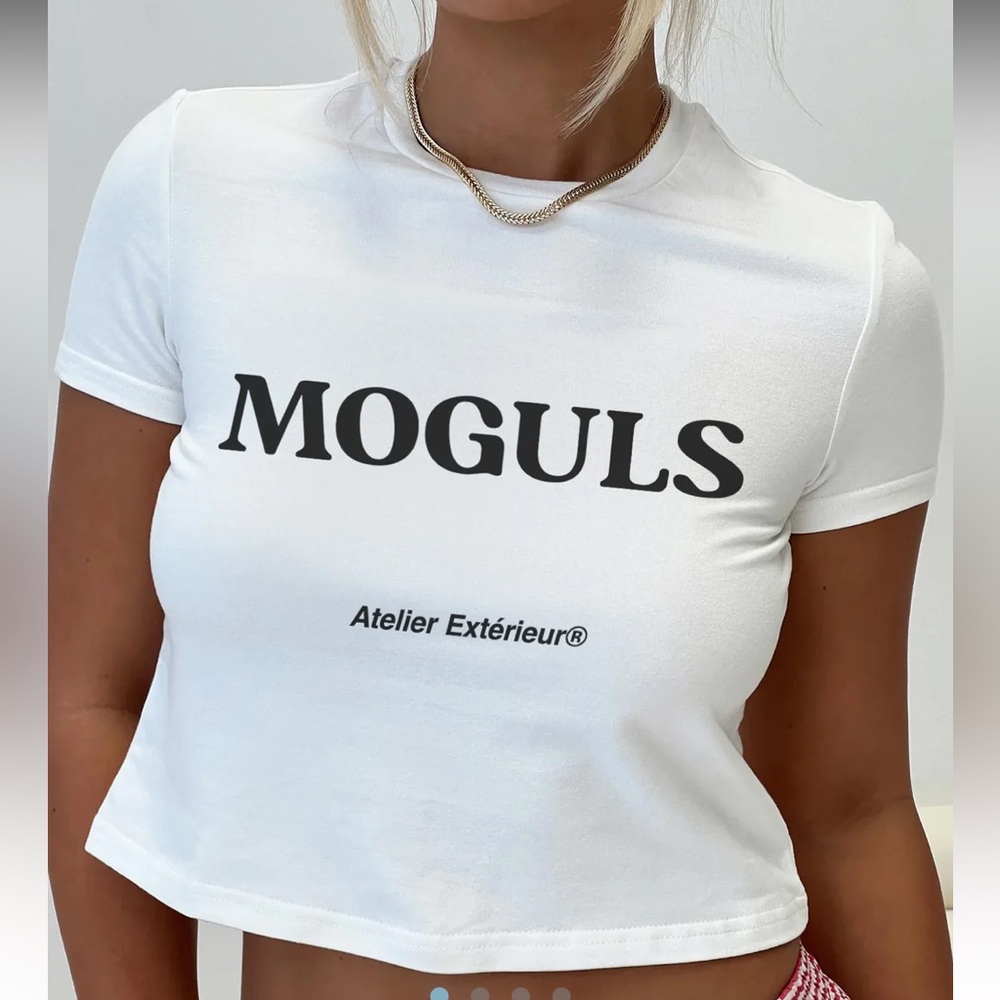 ATELIER EXTÉRIEUR White Graphic Crop Top